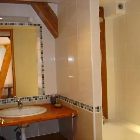 T3 De Charme Sous Les Toits 6 Pers Apartment