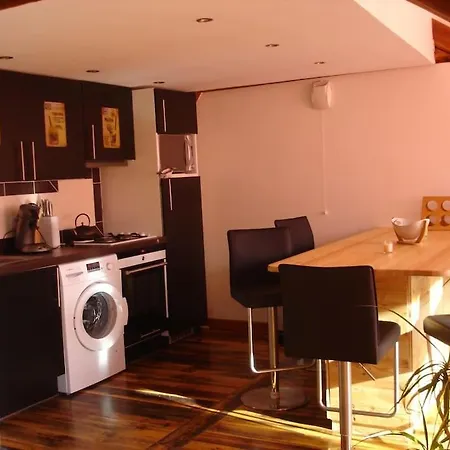 Apartment T3 De Charme Sous Les Toits 6 Pers