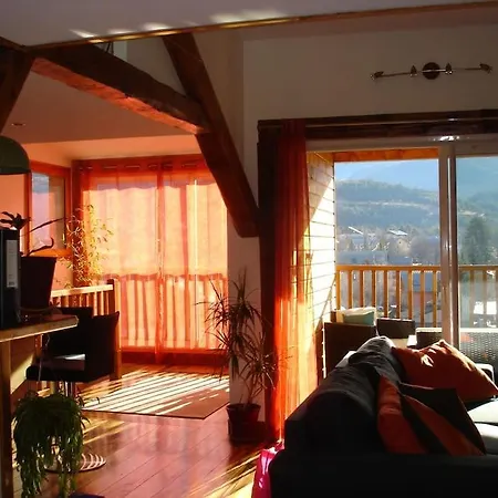 T3 De Charme Sous Les Toits 6 Pers Apartment